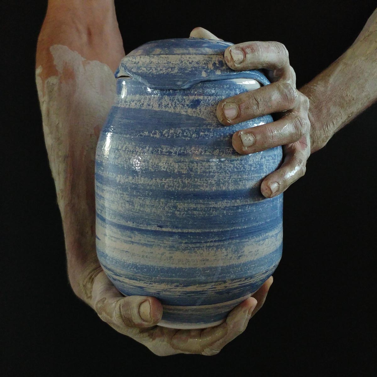 Naiim Pottery, Vases and Urns