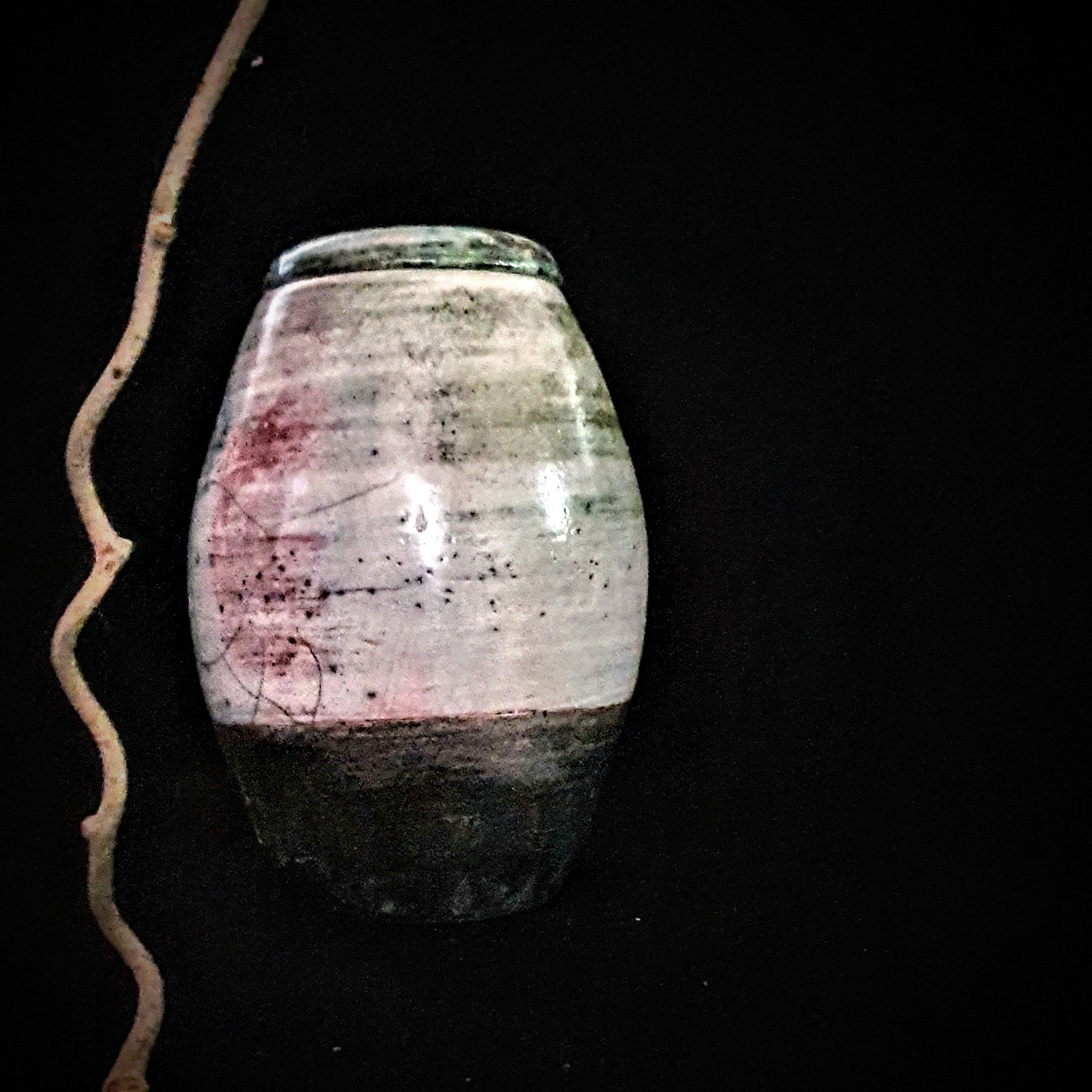 Green Handmade Raku Urn | One Of A Kind Ceramic Urn For Human Or Pet Ashes | Unusual Cremation Urns | Unique Urns For Ashes | Urne für Asche