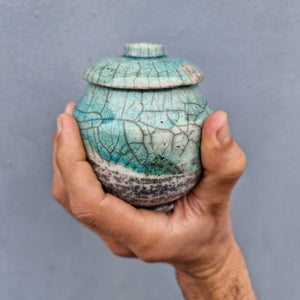 Handmade Ceramic Keepsake Urn | Keepsake for Ashes | Keepsake Cremation Urns | Pet Keepsake | Wabi Sabi Urn | Unique keepsake Urn | Pets Urn